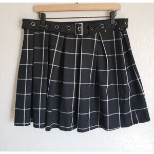 Hot Topic Plaid Pleated Skirt With Grommet Belt Black/White Size XL Grunge 90's